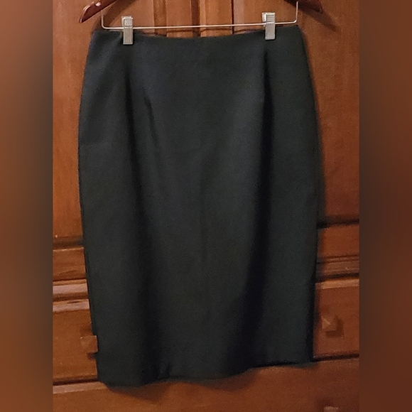 Odds and Evens Slim Skirt Back Zipper and long Slit Stretch in Size 9 - Picture 1 of 7
